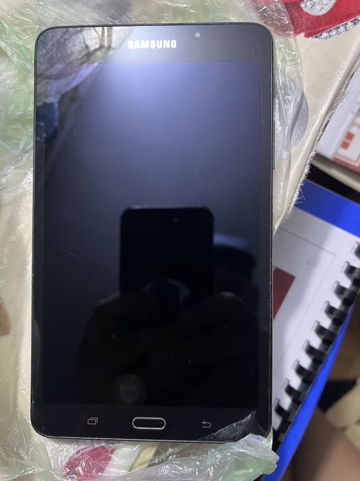 Vand tableta samsung galaxi tab a6