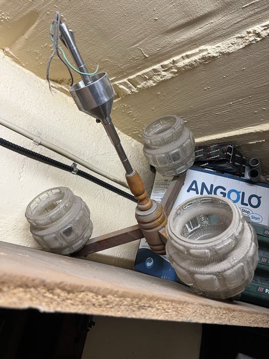 Lustra din lemn si inox,vintage