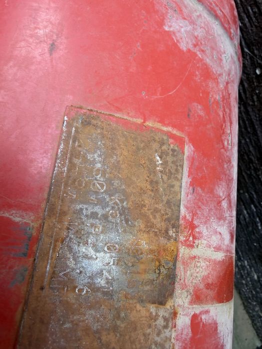 Продам гбо 4 целинд поный комплект.