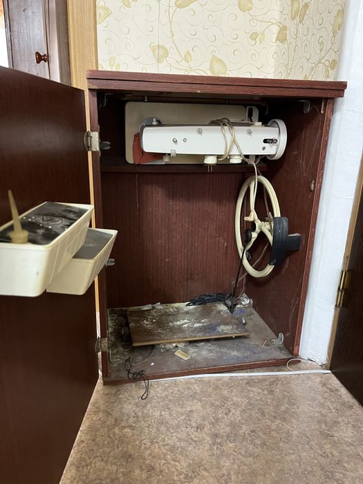 Швейная машина