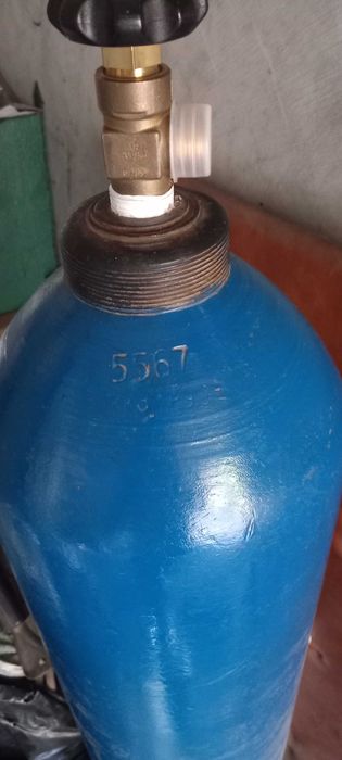 Голяма кислородна бутилка