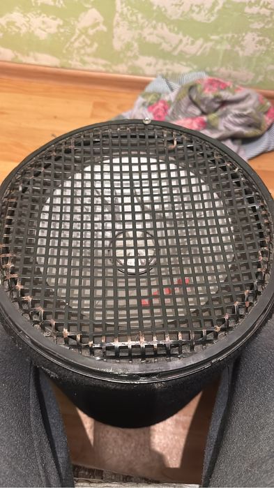 Сабвуфер активный