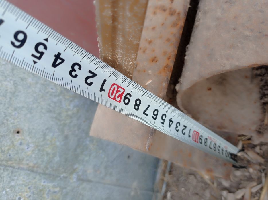 Продаётся 16 двух тавор