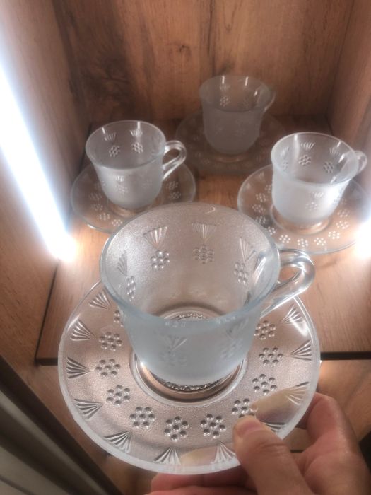 Продам сервиз  столовый