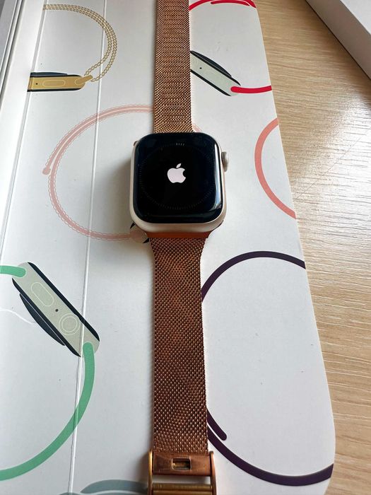 Apple Watch Series 9 41mm Starlight AI Starlight SL GPS - ОТЛИЧНО СЪСТОЯНИЕ