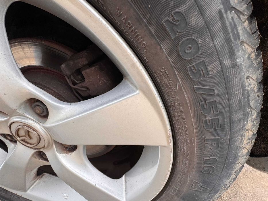 4 roti complecte R16 din aliaj mazda 3 cauciucuri bune all sezon