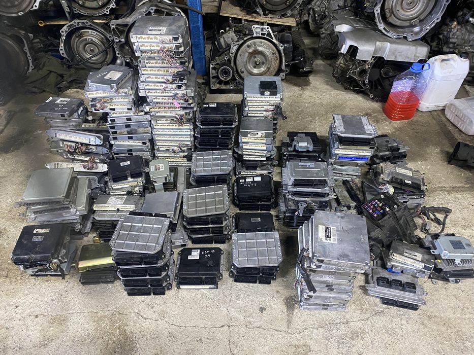 Блоки управления двигателем