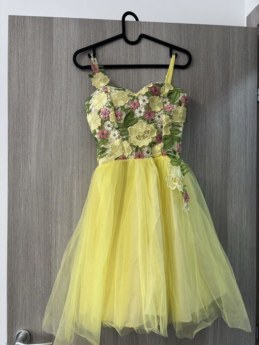 Rochie de ocazie fata