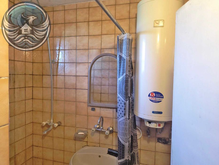 Продава се Тристаен апартамент в Разград, Лудогорие - 85 кв.м за 990 €/кв.м - Снимка #4