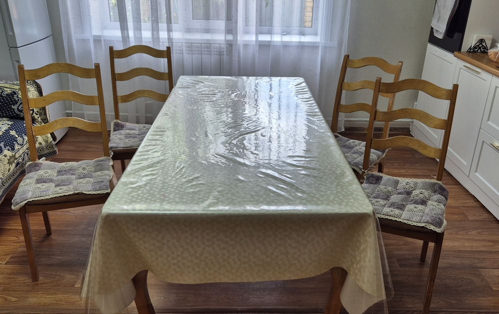 Продам стол в хорошем состоянии