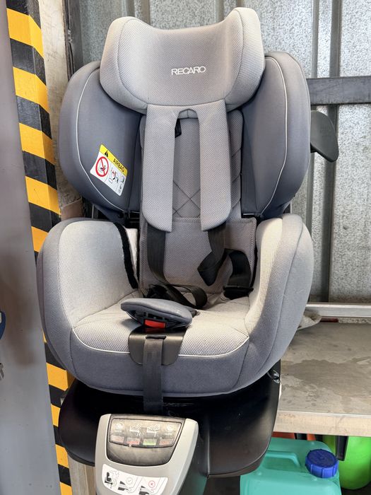 Recaro Salia / 360 Детско столче