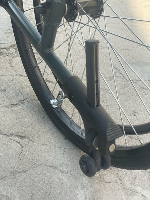 Продам новую инвалидную коляску