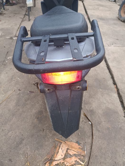 Vand sau schimb cu iphone 14 pro max sau 15 pro max