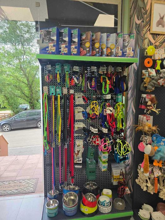 Стелажи за зоомагазин, Крайстенни стелажи, Островни стелажи, НОВИ