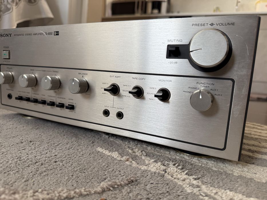 Sony TA-4650 Качествен стерео усилвател