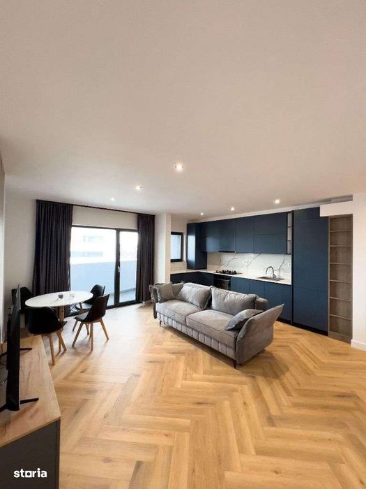 Inchiriez apartament