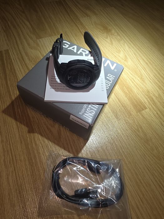 Garmin Instinct 2S Solar - Graphite - Full Box