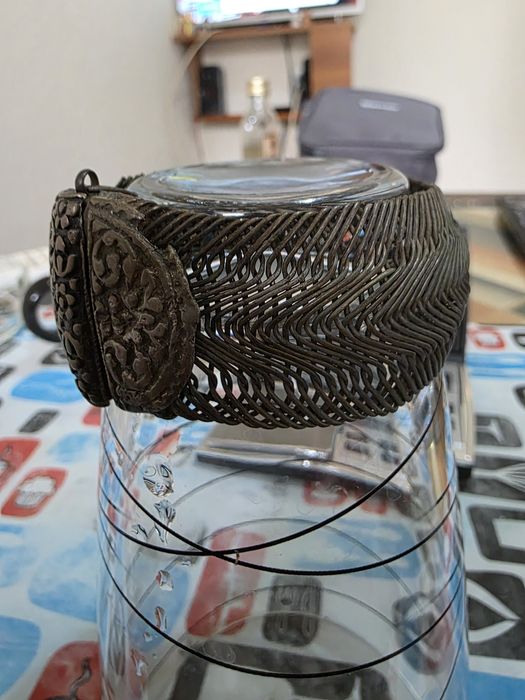 Стара възрожденска сребърна гривна !