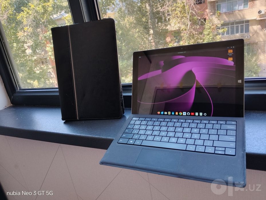 Срочна цена договорная Microsoft Surface Pro в хорошем состоянии с чех