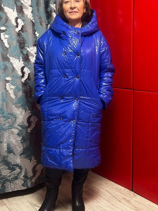 Продаю.новые женские  зимние куртки куртки