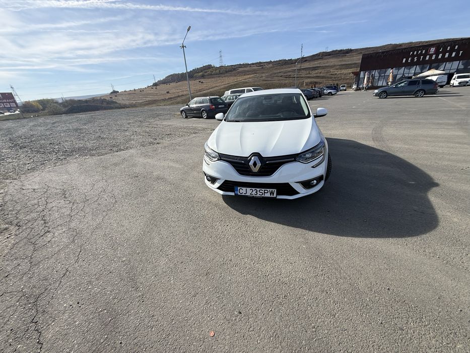 RENAULT Megane 2018 — imagine 2