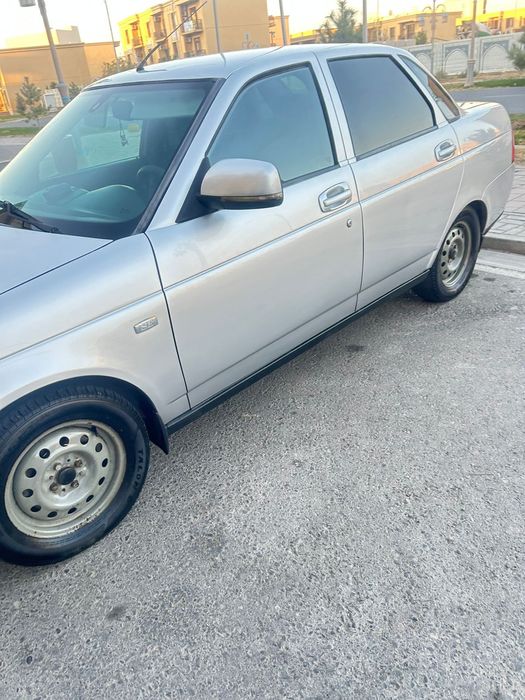 Срочно продам приора 2015