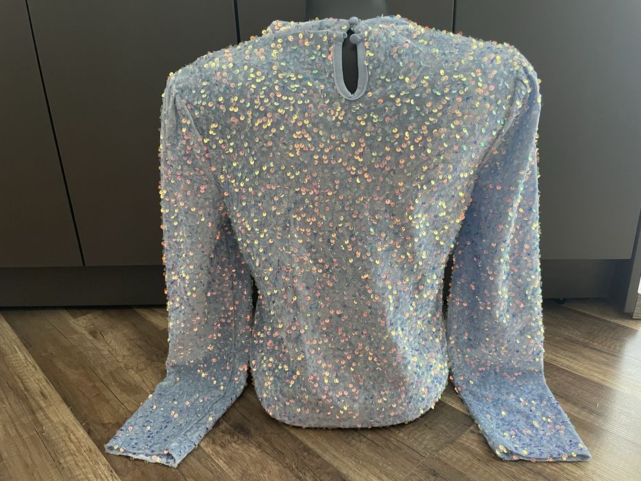 Синя блуза в пайети