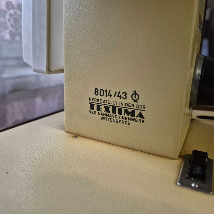 Швейная машина VERITAS