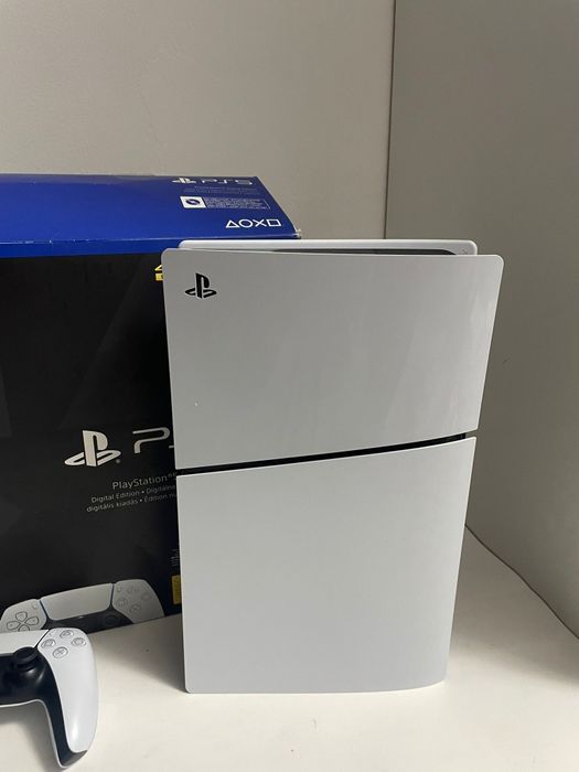 PlayStation 5 (ps5)