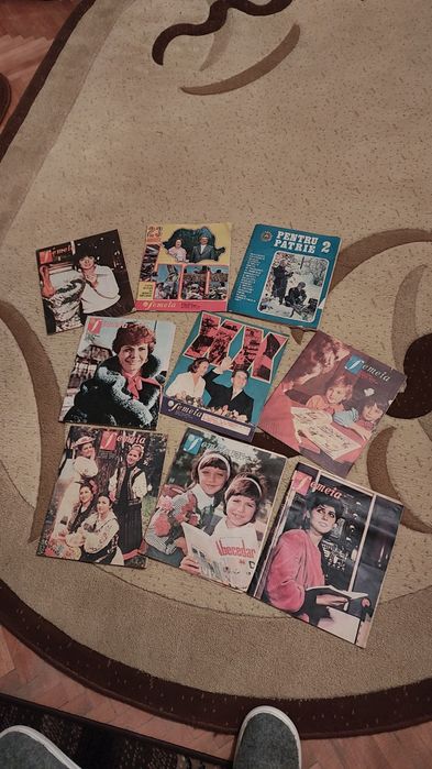 Vând revista femeia