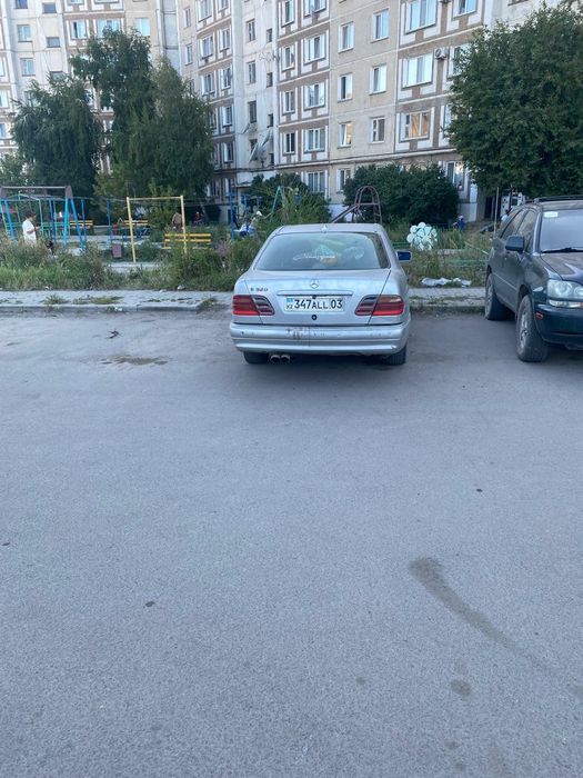 Продам мерседес W210