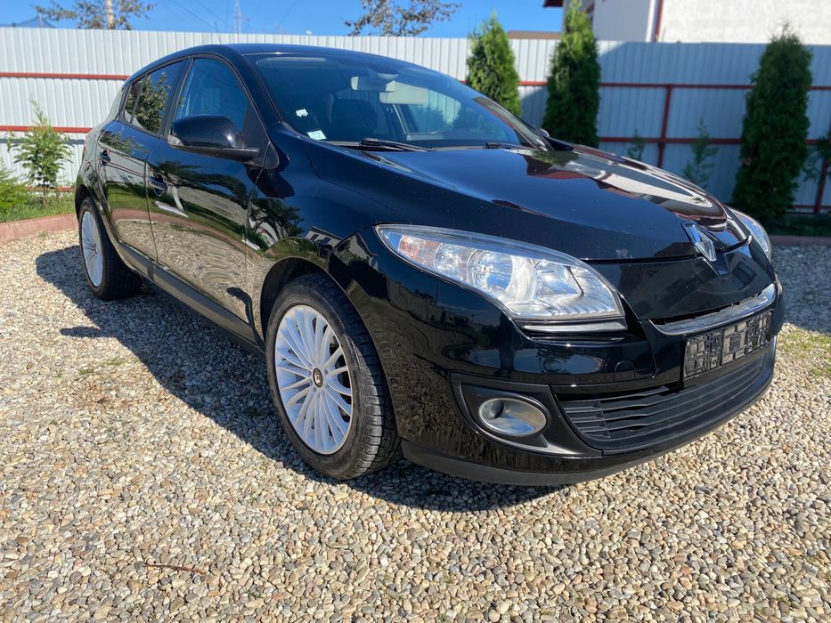 RENAULT Megane