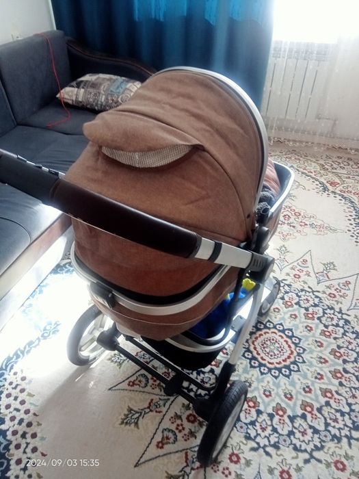 Продам детскую коляску