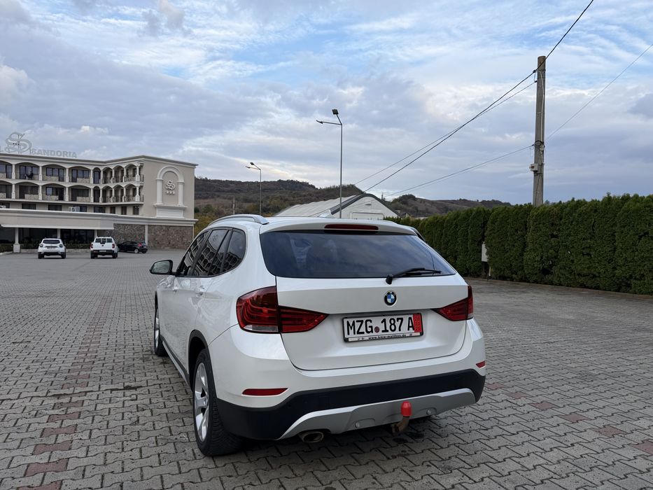 BMW X1 2014 — imagine 5