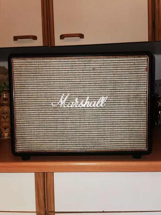 Mixere orizontale Mackie,Behringer,Citronic,Gemini. Marshall Woburn