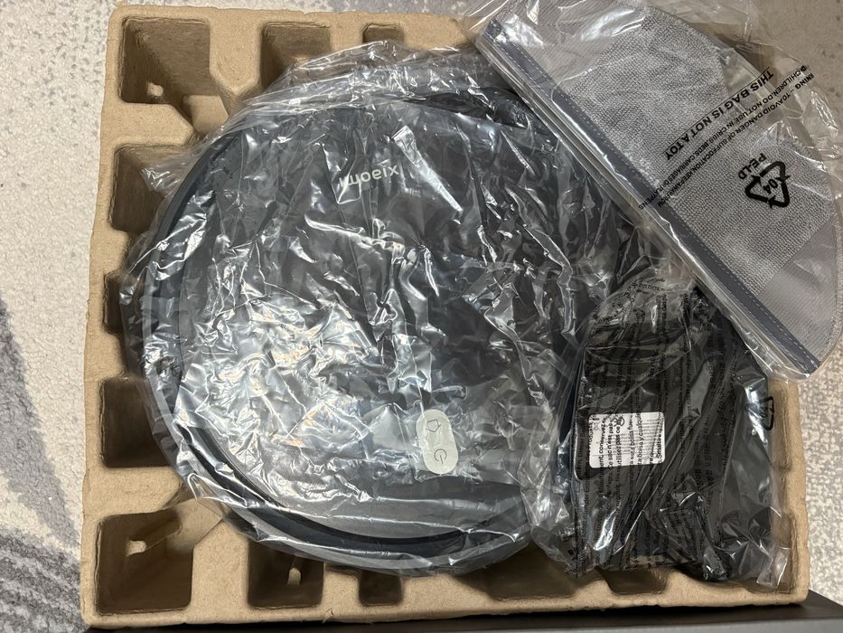 Продам робот пылесос