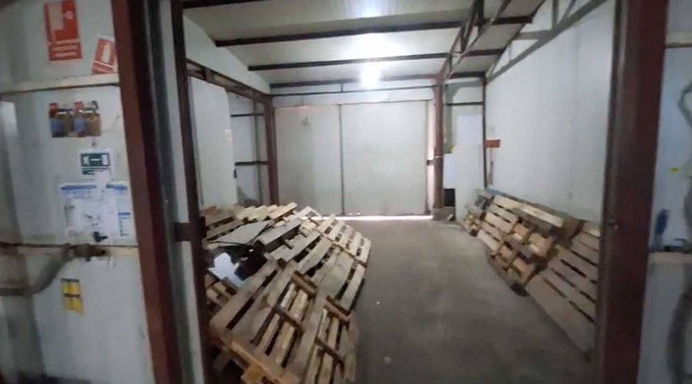 Afacere - Depozit En-Gros De Inchiriat