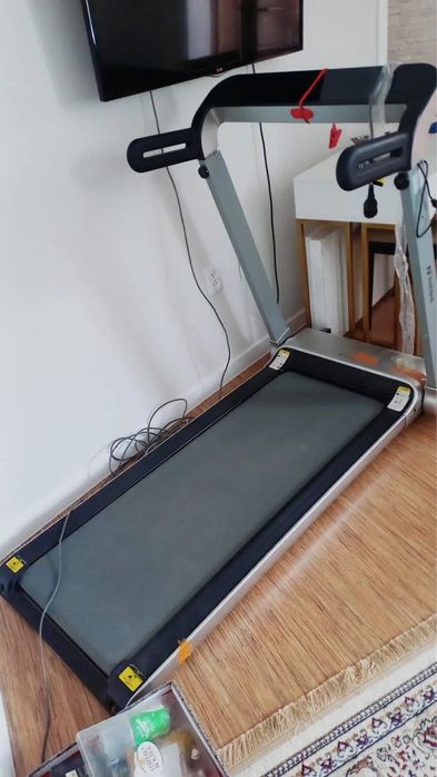 Продам беговую дорожку