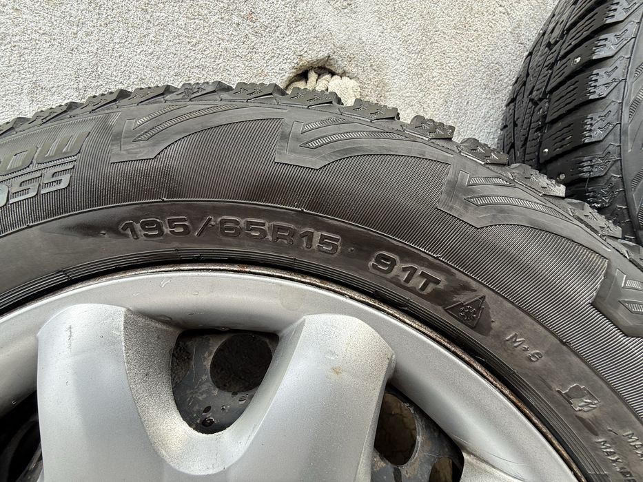 Колеса в сборе 195/65/15