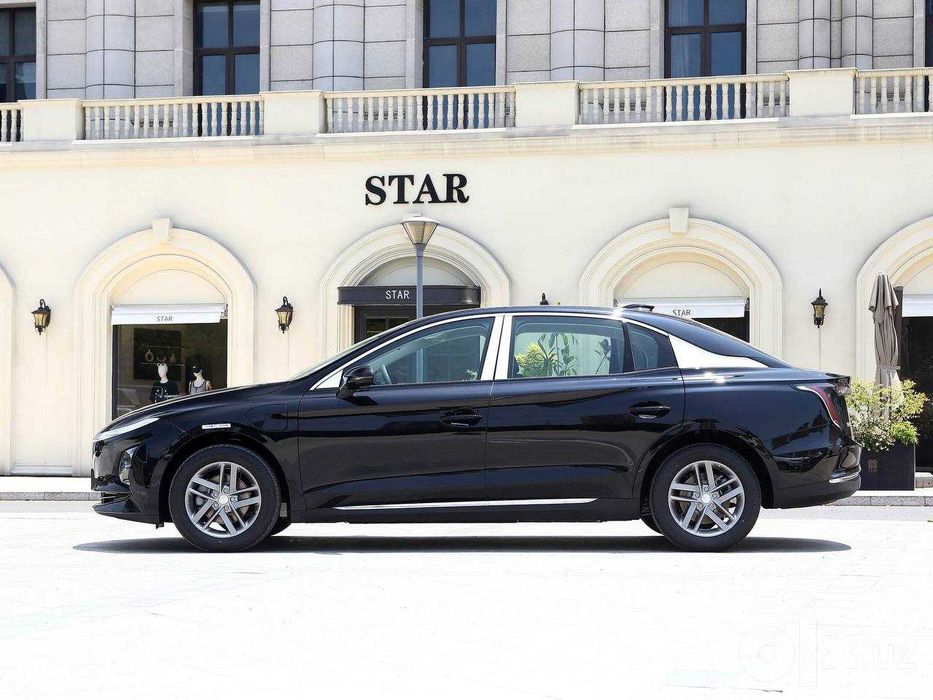 Hongqi eqm5 500 km 2026