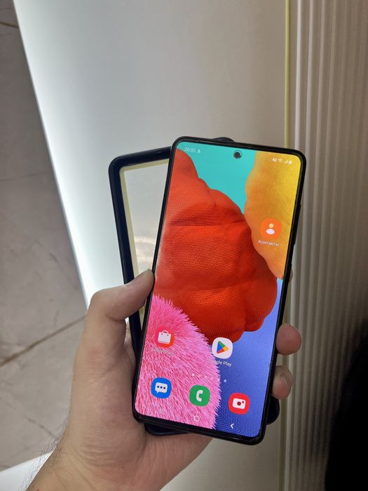 Samsung Galaxy A51 в отличном состоянии