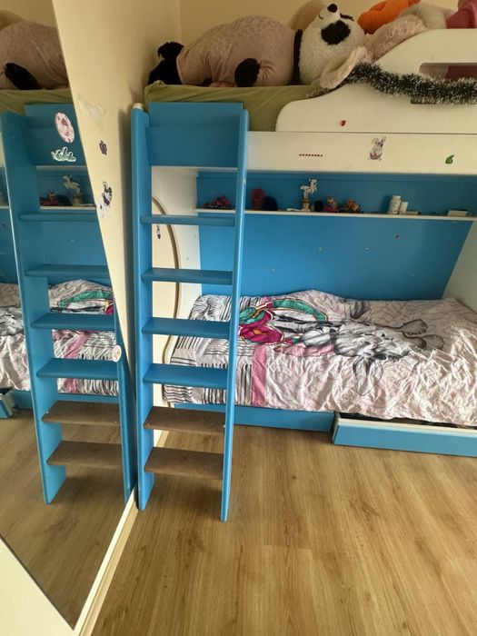 Двуетажно дизайнерско легло