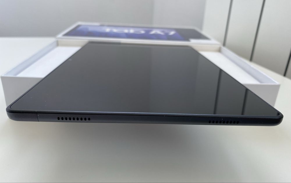 Tableta Samsung Galaxy Tab A7 (SM-T500) 32GB Wi-Fi – Pachet Complet, Ca Nouă