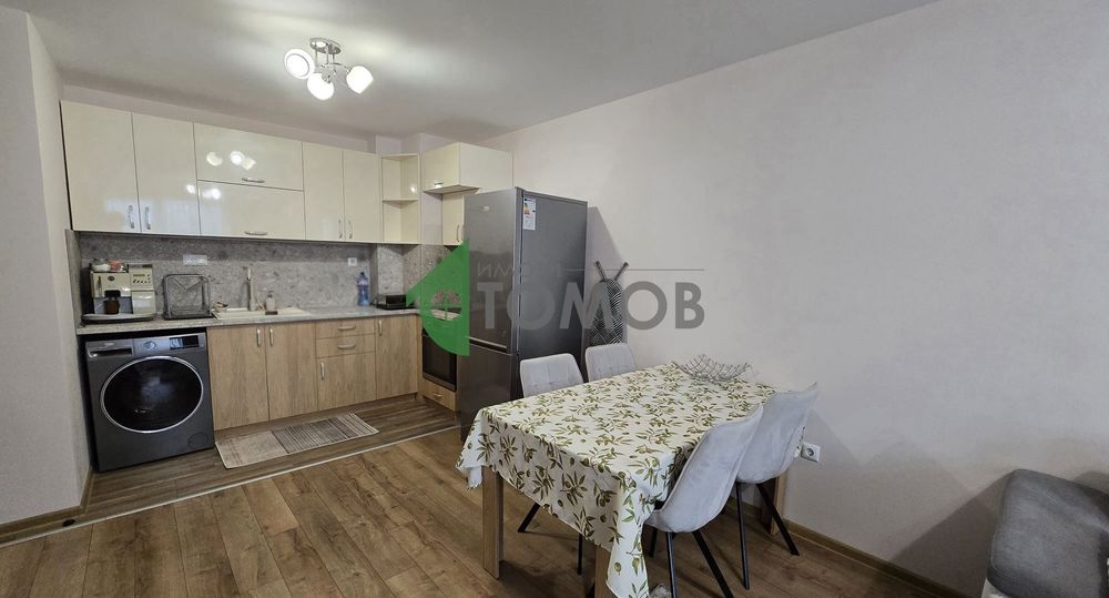 Двустаен апартамент под наем в кв. Опълченски