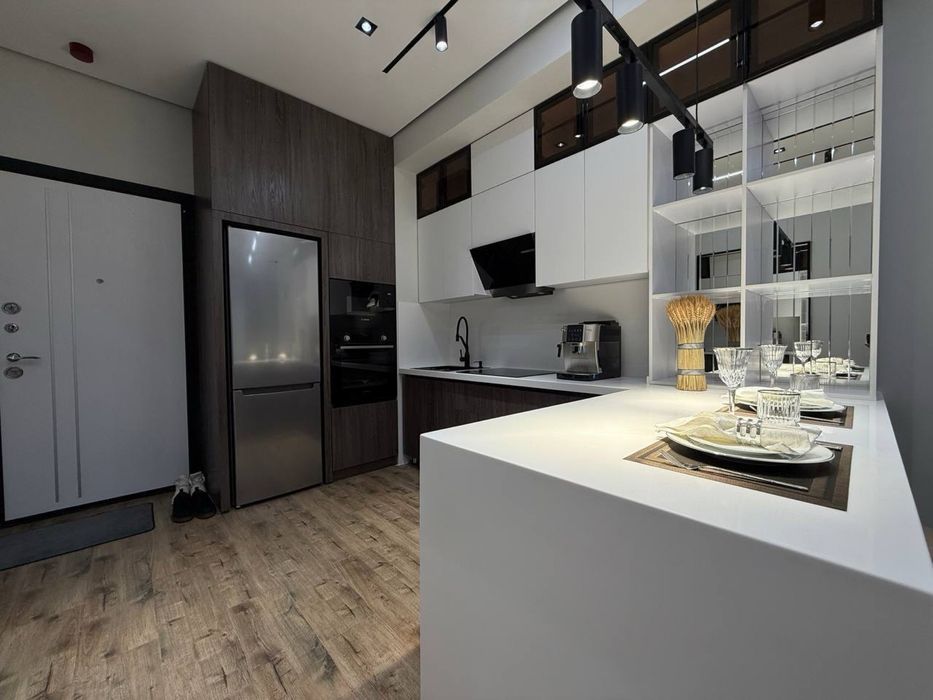 Жк NRG U-Tower! Стильная 2х комнатная квартира в центре города! Новая!