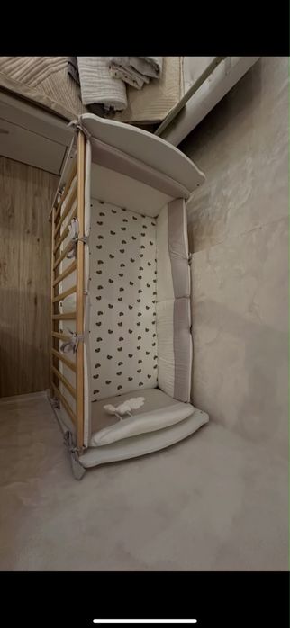 Продается детская кроватка с бортиками