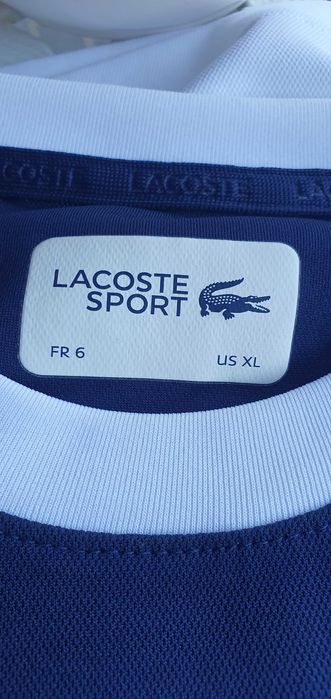 vând tricou Lacoste