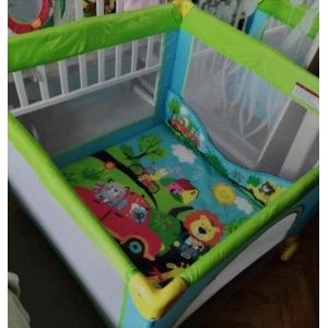 Детский манеж от Babyton