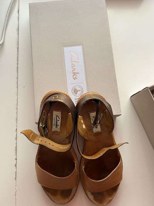 Vand sandale CLARKS