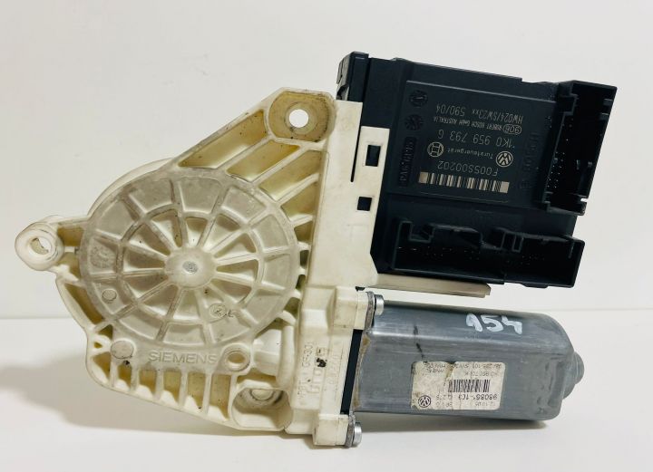 Motoras macara geam  fata stanga 1K0959701K/1K0959793G Volkswagen VW